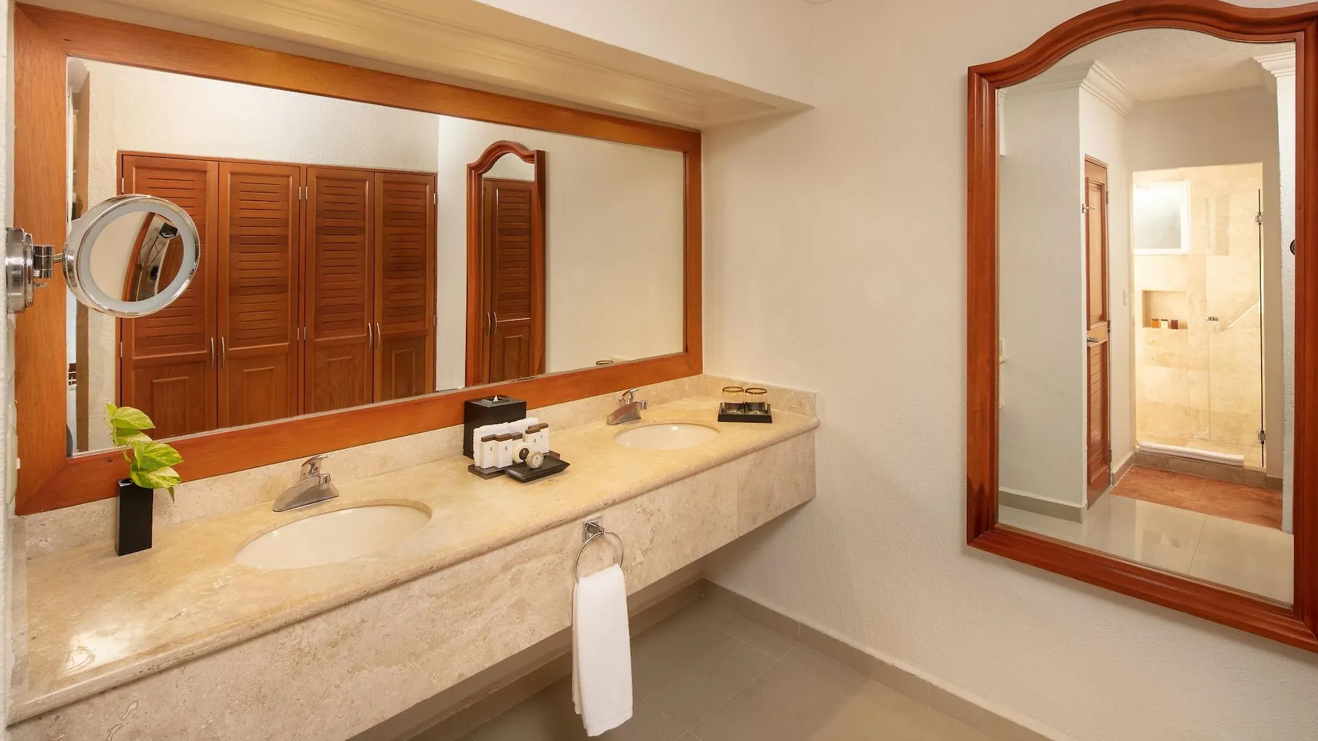 Resort El Dorado Seaside Palms, Catamaran, Cenote & More Inclusive (Adults Only) Xpu Ha