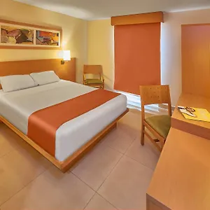 Hotel Express By Marriott ***